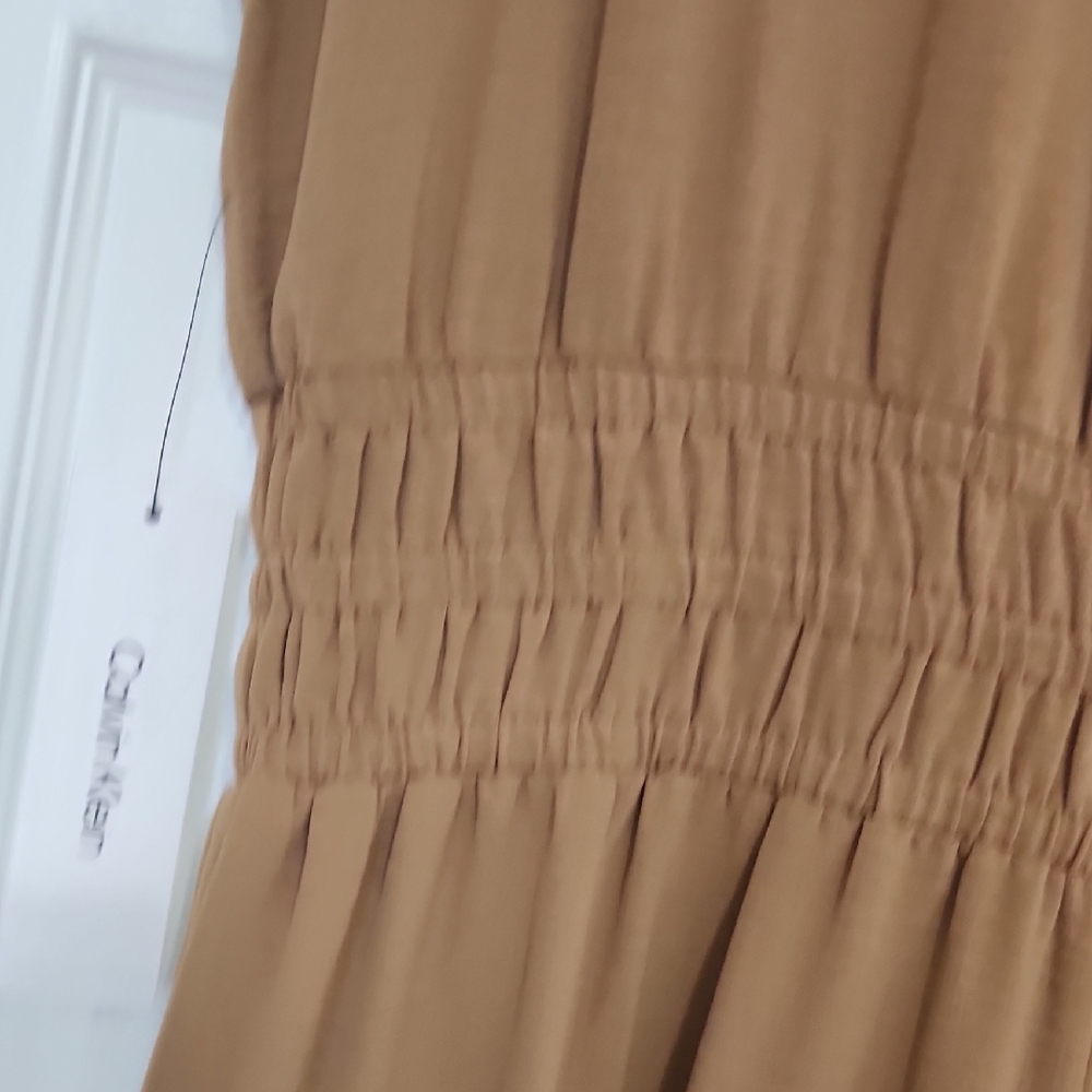 Calvin Klein Taupe V-Neck Long Sleeve Wide-Leg Jumpsuit - Picture 5 of 9